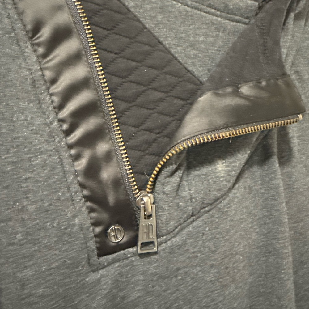 Harley Davidson Gray and Black Sweater - Picture 3 of 4